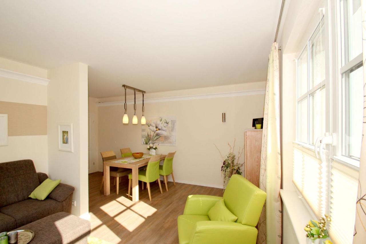 Zentrumsnahe Ferienwohnung Mit Balkon, Gratis Nutzung Vom Ahoi Erlebnisbad Und Sauna In Sellin, Eigene Sauna - Villa Antje Whg 10 ゲーレン エクステリア 写真